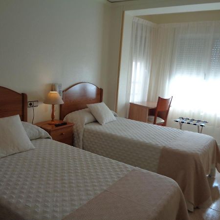 Hostal El Retiro Almoradí 外观 照片