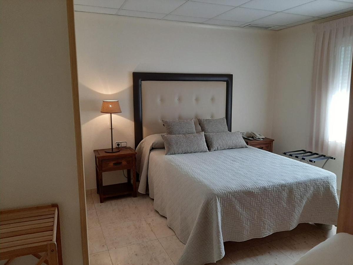 Hostal El Retiro Almoradí 外观 照片