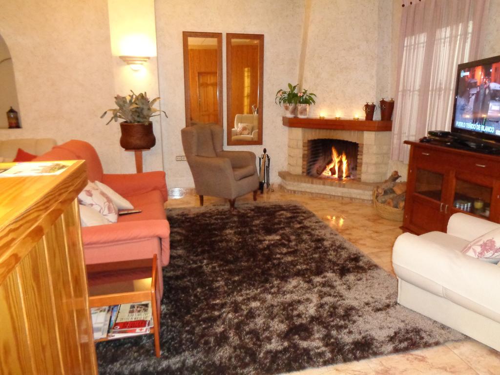 Hostal El Retiro Almoradí 外观 照片