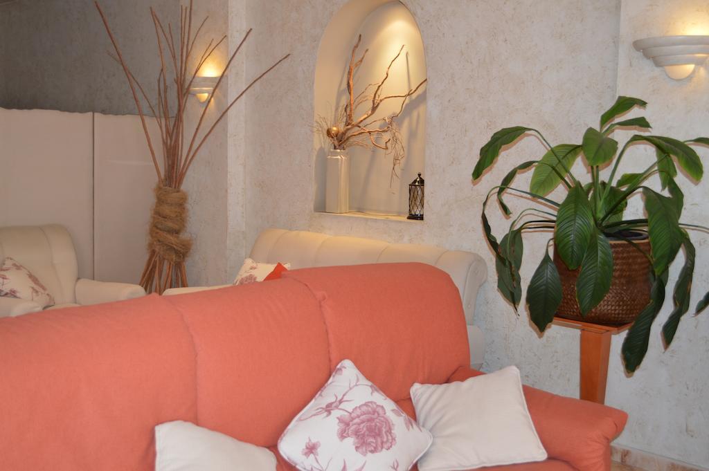 Hostal El Retiro Almoradí 外观 照片