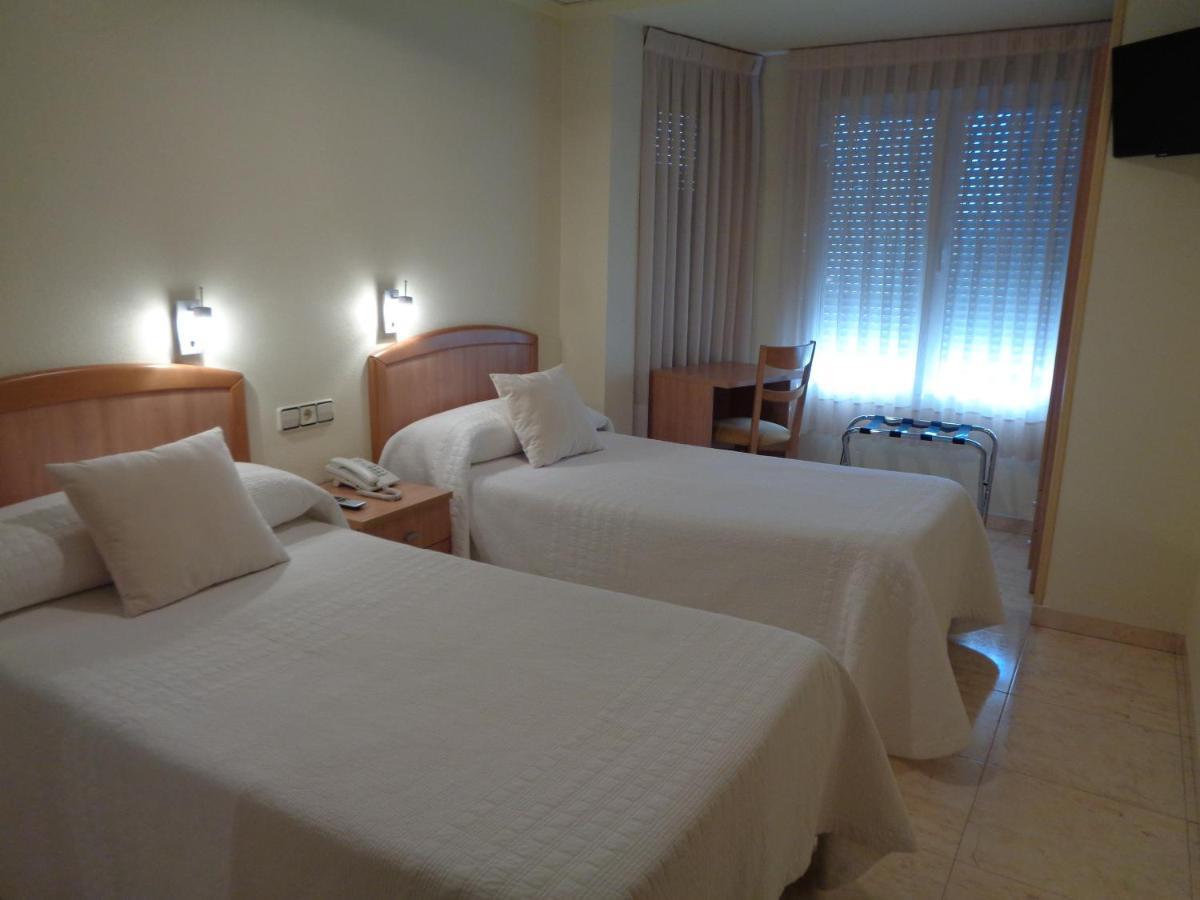 Hostal El Retiro Almoradí 外观 照片