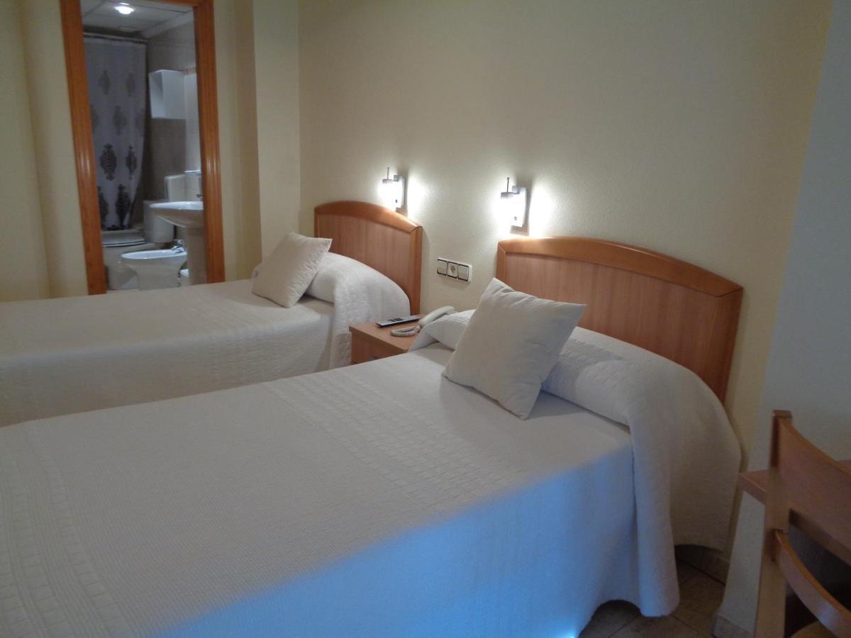 Hostal El Retiro Almoradí 外观 照片